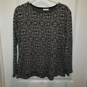 J.Jill Size M Black & White Relaxed-Fit Sweater  100% Cotton. Classic Winter Pri